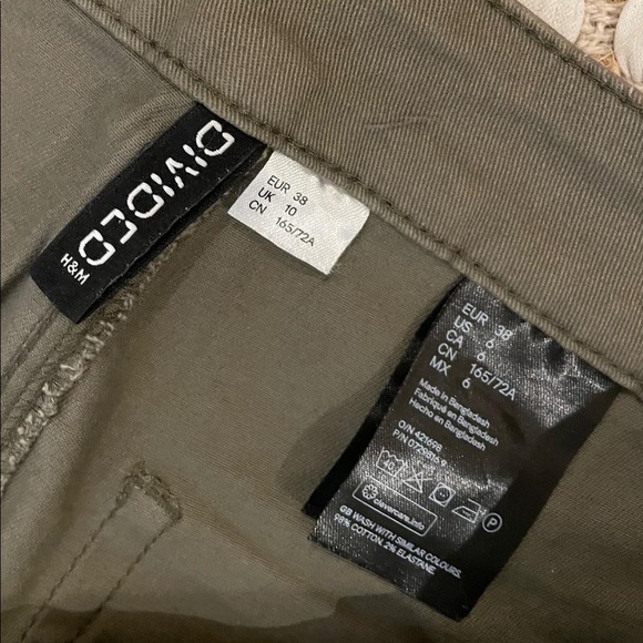 H&M Olive green high wait shorts - Picture 3 of 3